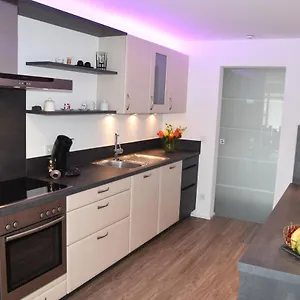 Top-moderne Und Geräumige Apartment
